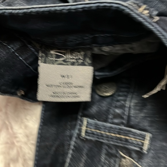 Silver Jean Shorts - Picture 5 of 5